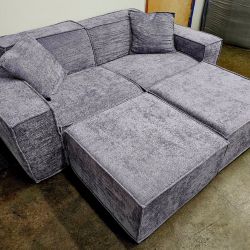 OPEN BOX! Rove Labs Sectional with Ottoman - Delivery Available