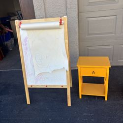 Kids Room Easel Side Tables 