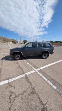 1992 Nissan Pathfinder