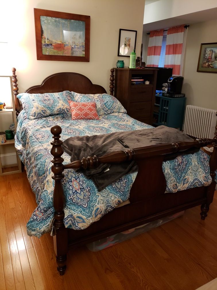 Full-size wood bed frame