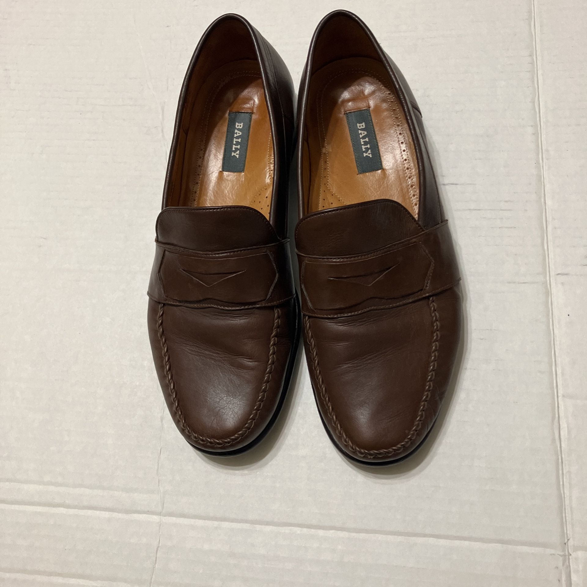 Bally Penny Loafers Size 9 .5 D