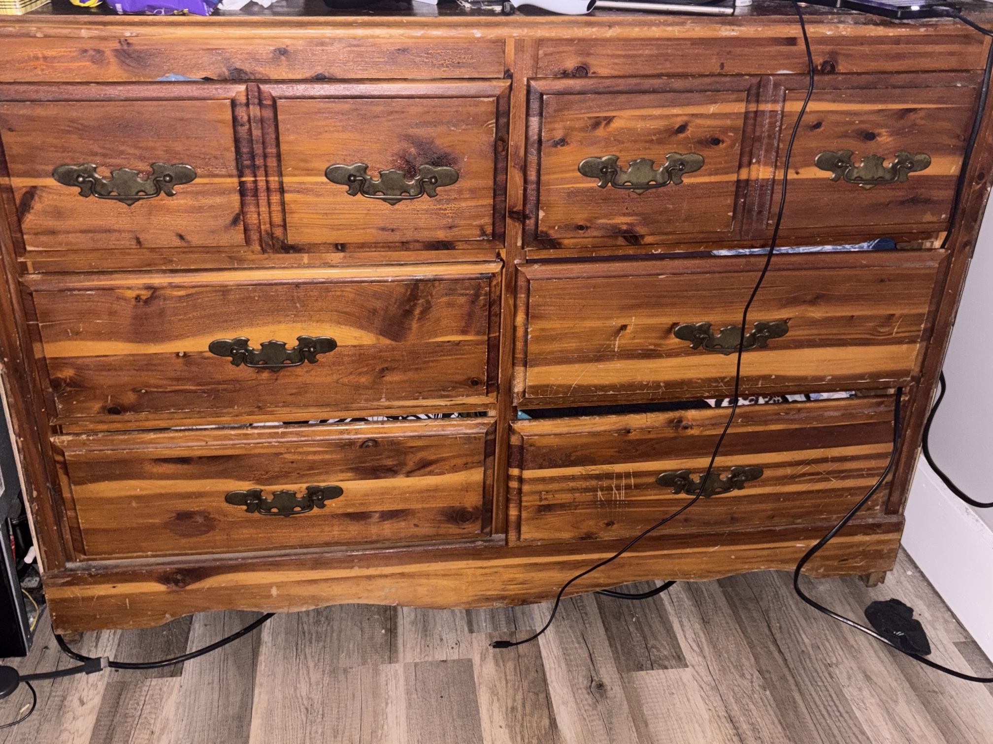 Dresser