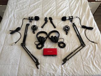 Podcast equipment (focusrite)