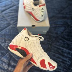 2019 Air Jordan 14 Retro ‘Candy Cane’