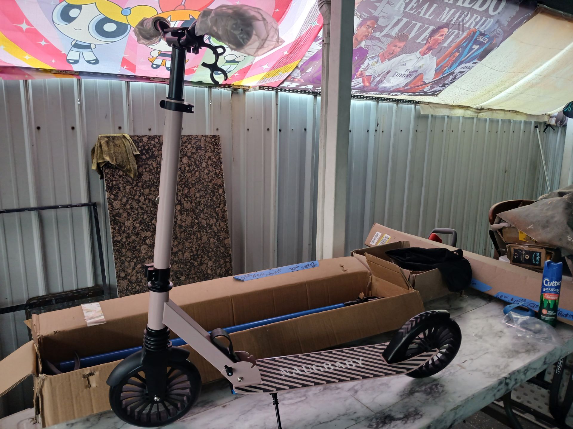 NEW COMMUTER ADULT SCOOTER