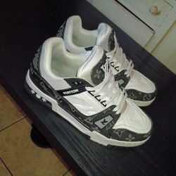 Lv Trainer Size 10