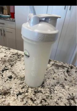 shaker blender bottle