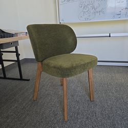 Younike ascent chair, in great condition.