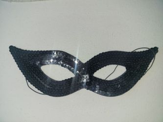 Black Sequin Masquerade Eye Mask