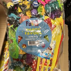 Party Favors 100 Pcs Assorted Toys