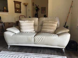 Two couches - Color: beige - Good condition