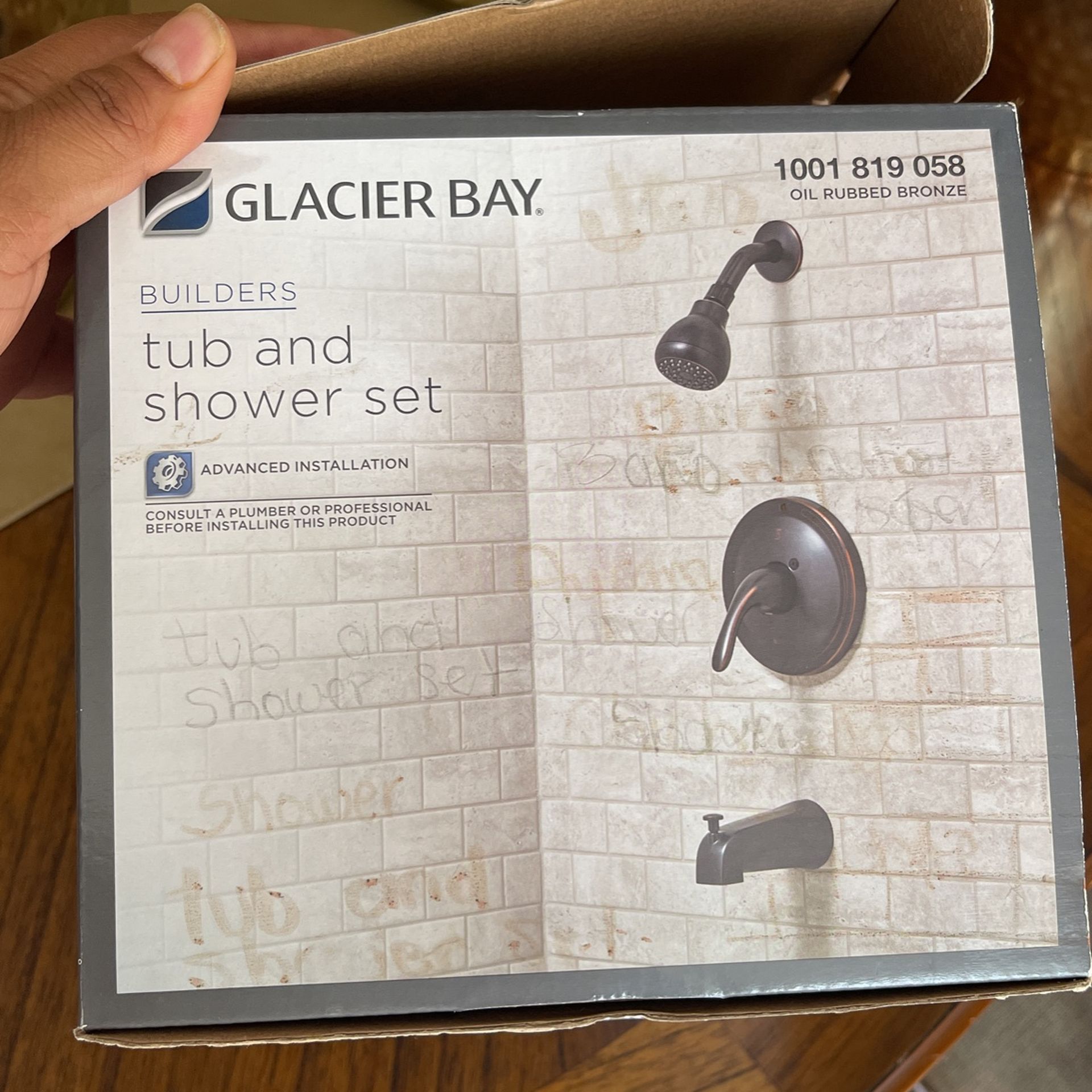 Glacier Bay hotsell Golden Bath Tub Shower Set