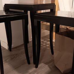 Set of 4 nesting tables