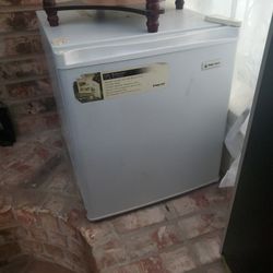 Mini Fridge