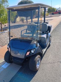 Gas 2023 Yamaha Drive 2, golf cart. Quiet tech EFI