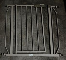 Evenflo SimpleStep Metal Baby Gate