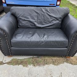 FREE 2 PIECE Couch
