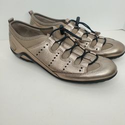 Ecco Womens Vibration II Bronze Cushioned Bungee Round Toe Sneaker Shoes Sz7 38