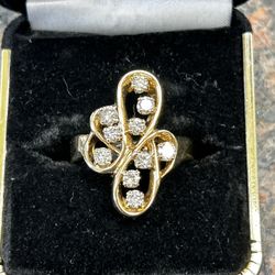 Women’s 14kt 1ct Swirl Diamond Ring 