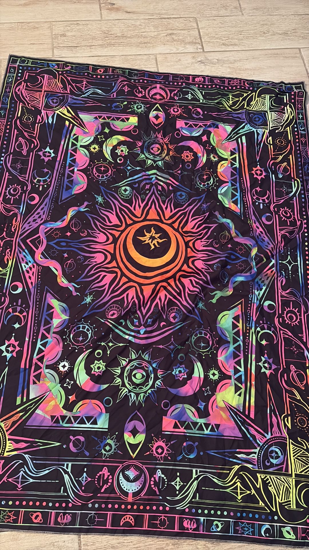 JANS.NO1 Wall Hanging Tapestry For Bedroom Hippie Burning Sun & Moon Mandala Bohemian Hippy Intricate Indian Tapestries Bedspread