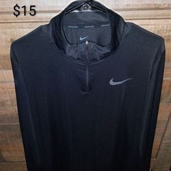 FIRM IN MERCED‼️NIKE THERMA-FIT SIZE  LARGE