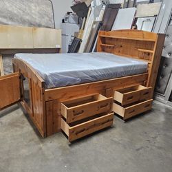 Full Captains Bed And Mattress 