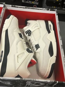 Jordan 4’s