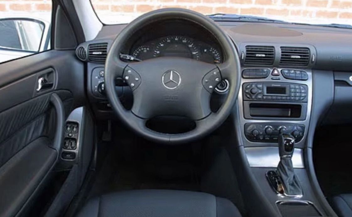 !! OEM MERCEDES-BENZ 2004 C320 STEERING WHEEL MOUNTED Air Bag BLACK Leather PART#R(contact info removed)72