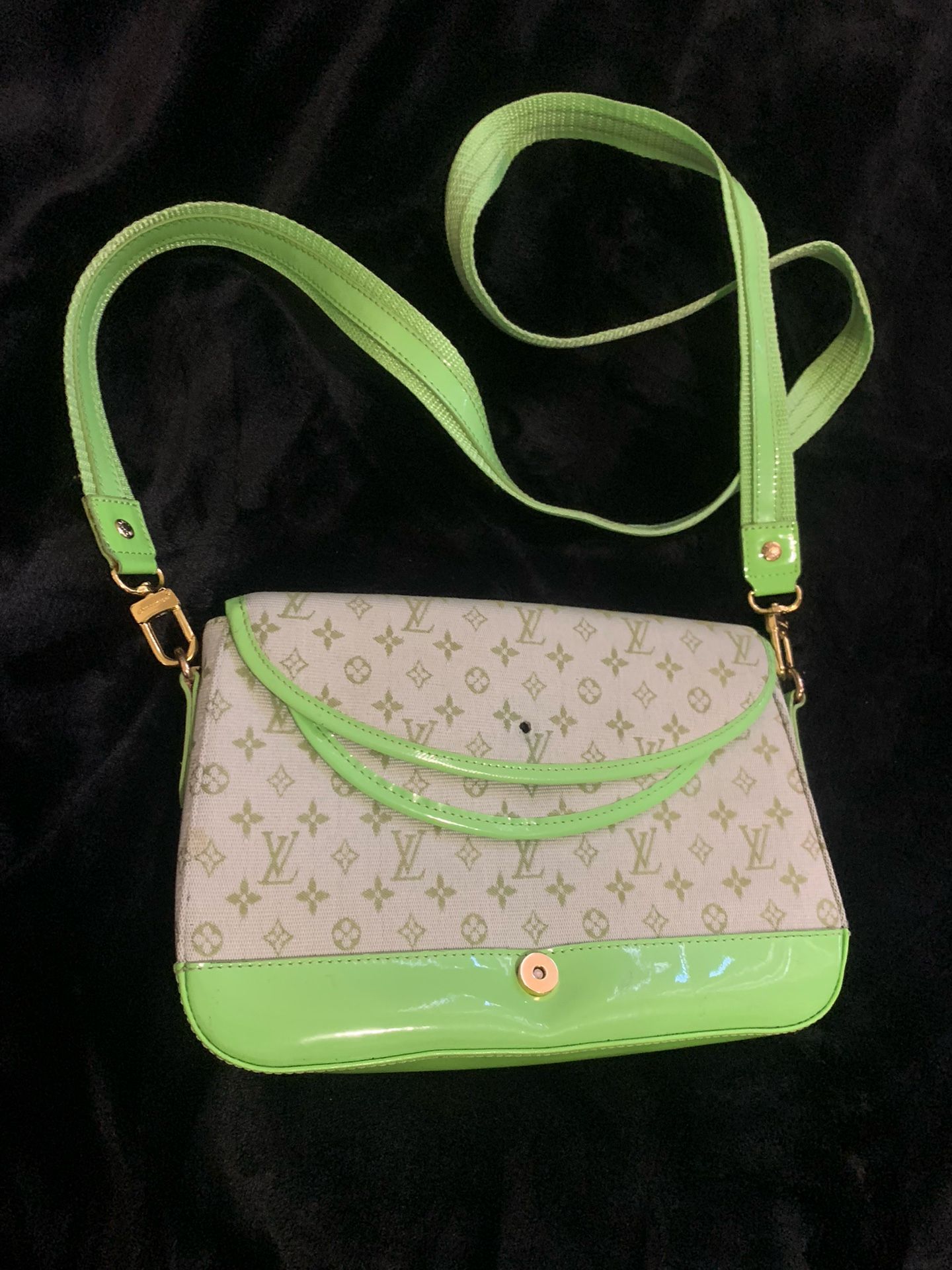 GENUINE LOUIS VUITTON crossbody Bag