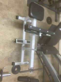Calf Raise Machine