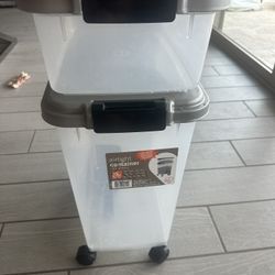 Airtight Container With Wheels