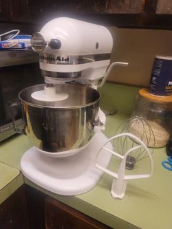 Kitchenaid mixer professional  5 pounds