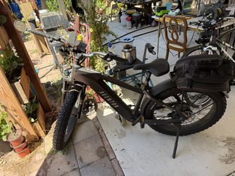 Aventon Aventure 3 Fat Tire E-Bike - Regular Size (Dark Grey) - Only 476 Miles!