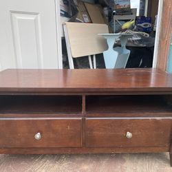 Tv  Console 50$ Jamul By Tractor Supply