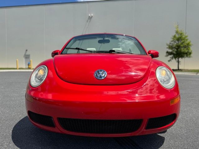 2010 Volkswagen New Beetle