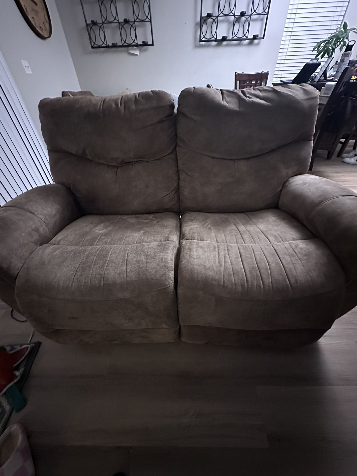 Lazy boy Electric  Loveseat Recliners 