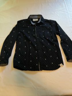 Boys Size Small Skull Button Up Shirt