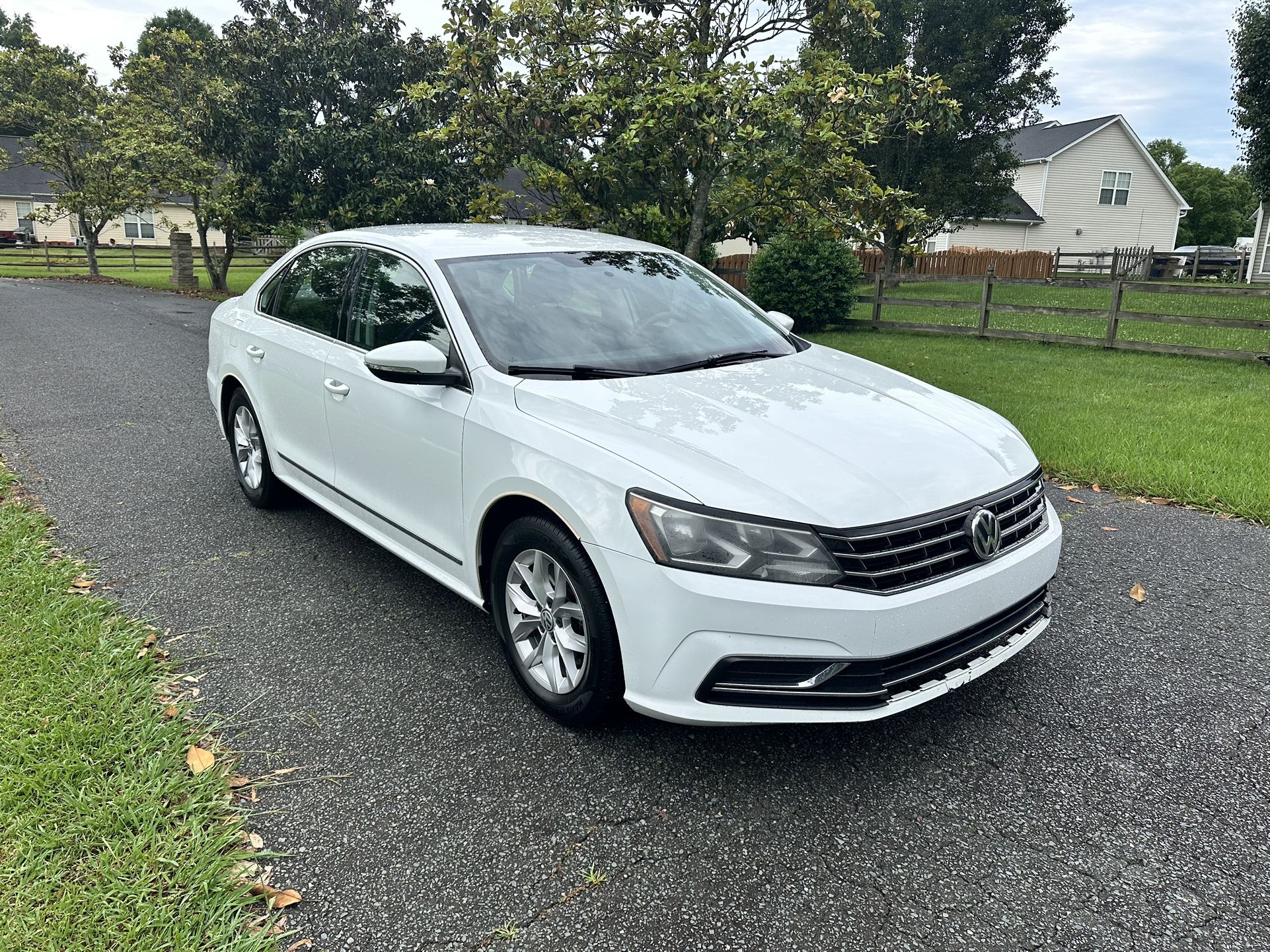 2017 Volkswagen Passat
