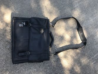 Kenneth Cole black leather briefcase