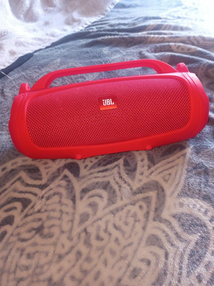 JBL Charge 4