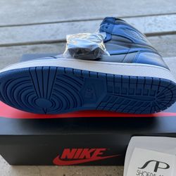 Air Jordan 1 Retro h high OG Size 9 
