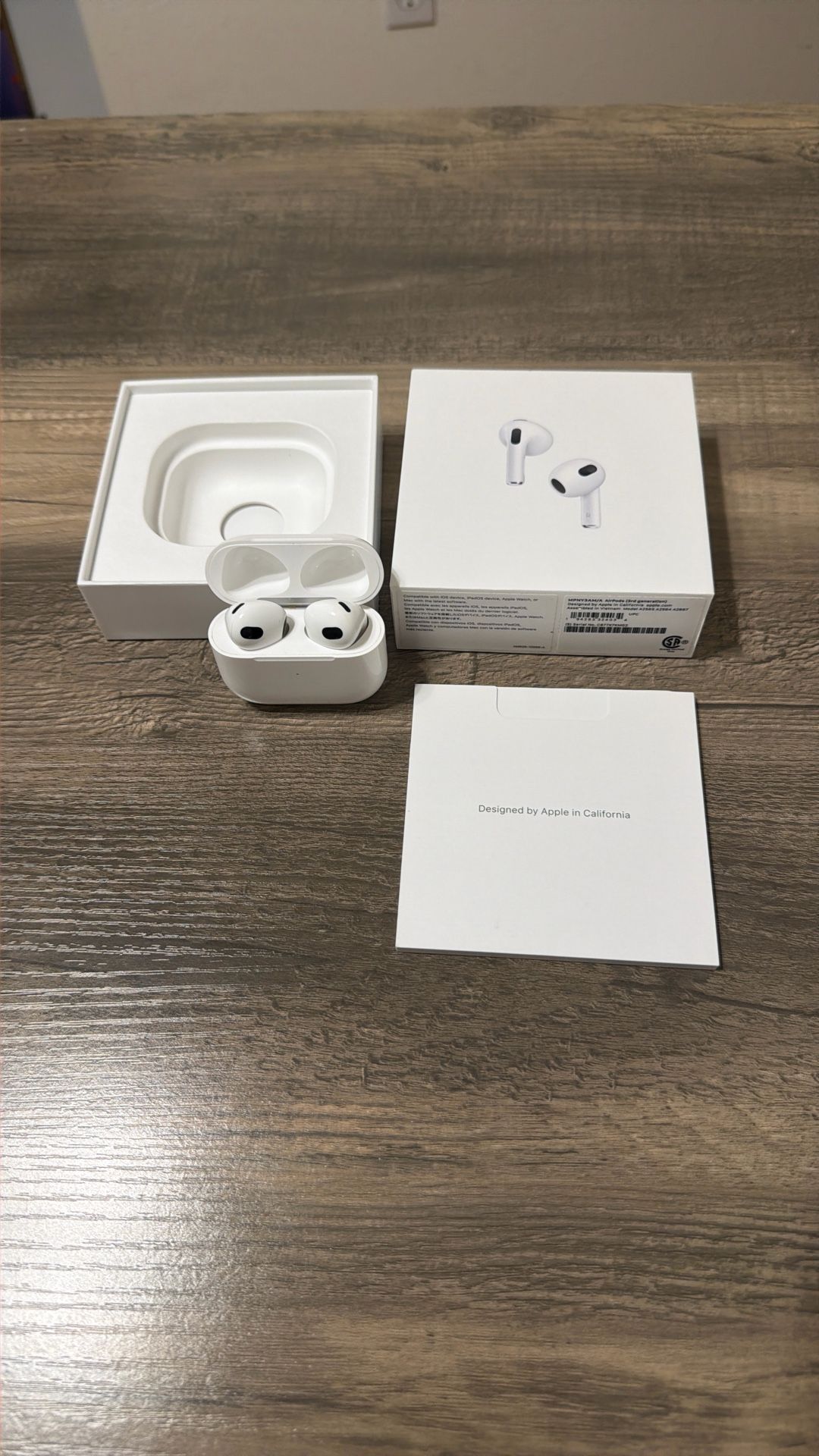 Apple AirPods