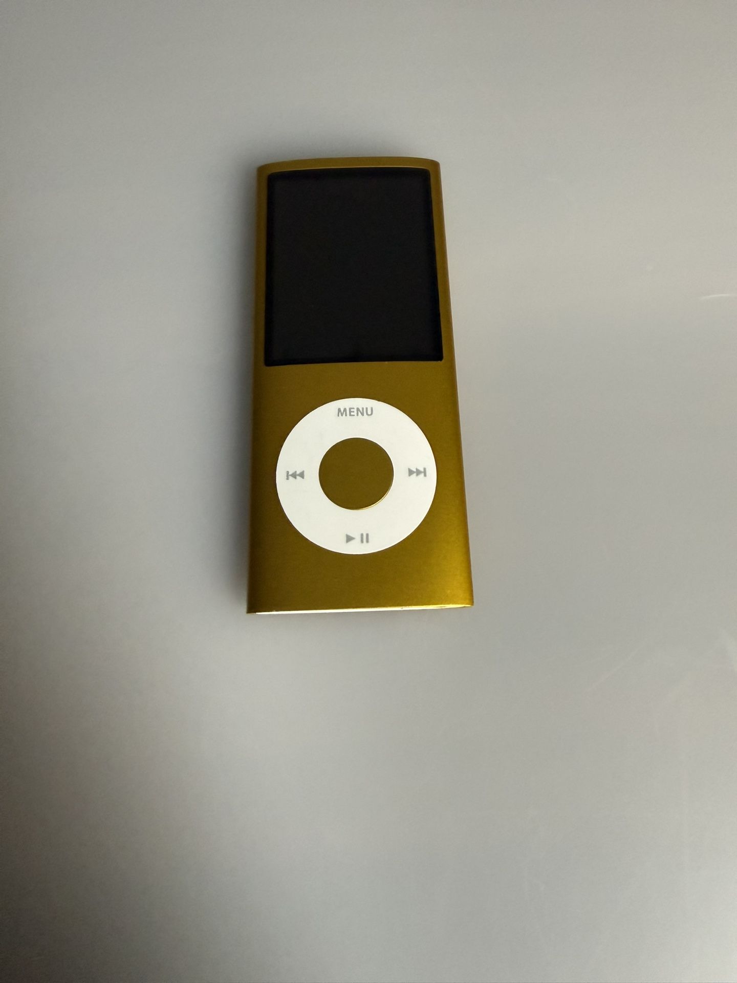 π Yellow iPod Nano β Good Condition