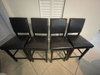 4 piece leather chair