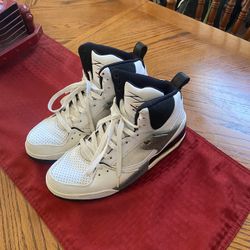 Jordan’s Size US 9.5