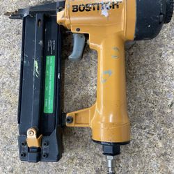 Bostitch 18gauges Brad Nailer