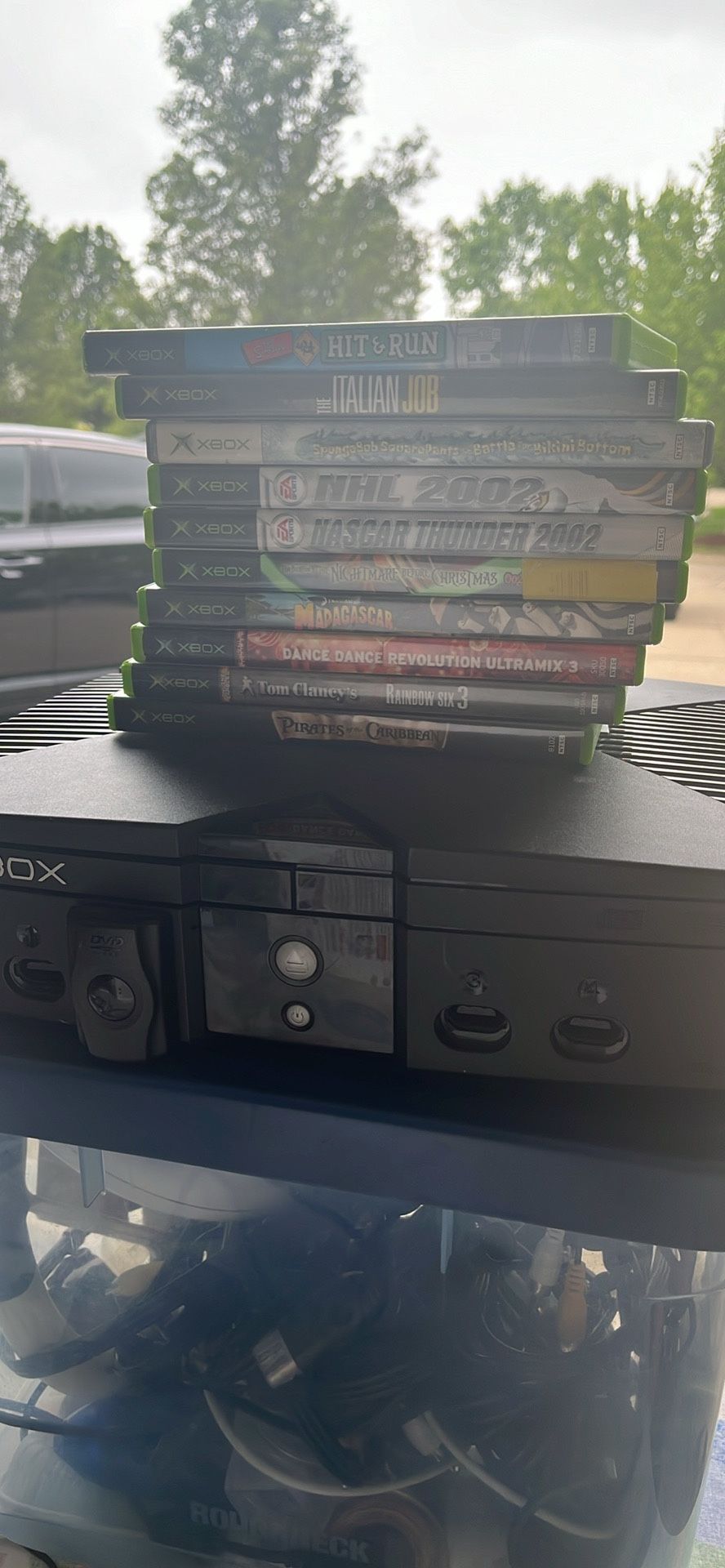 Original XBOX Gaming Console, 10 Games 2 Controllers