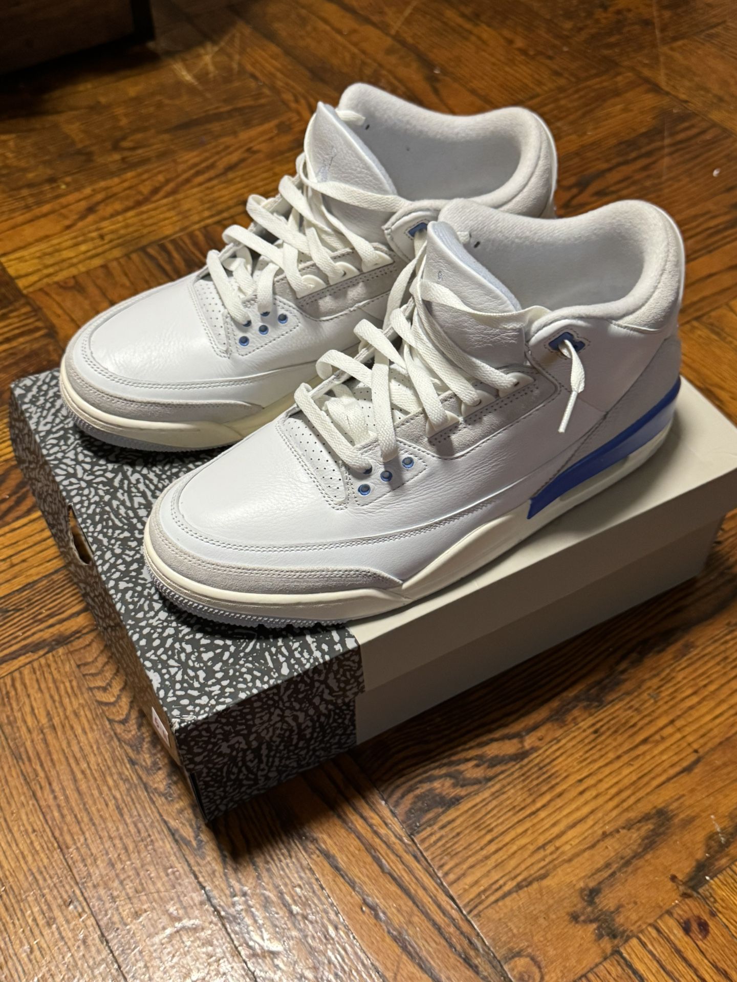 Air Jordan 3s Summit White