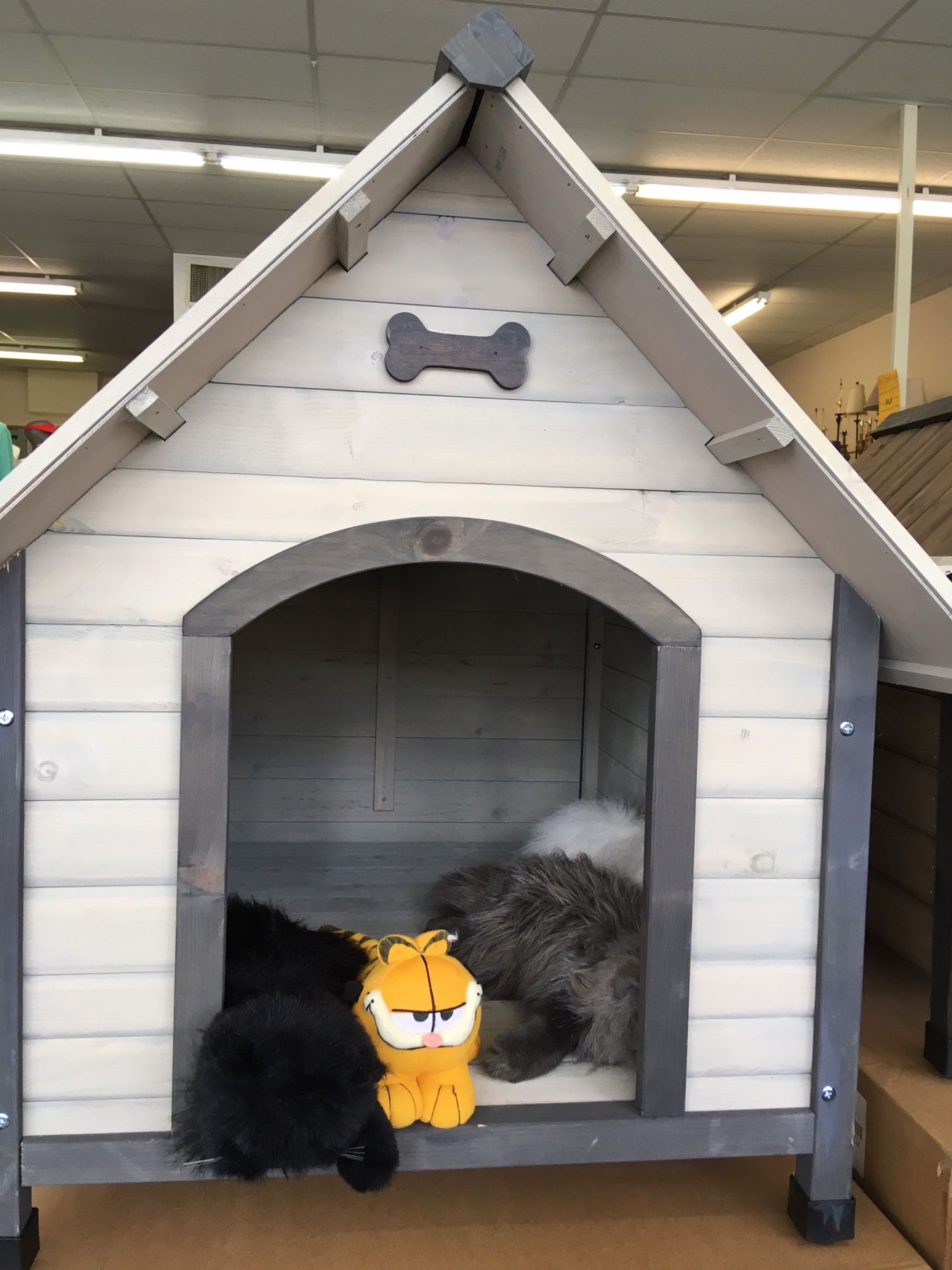 Brand New Dog House