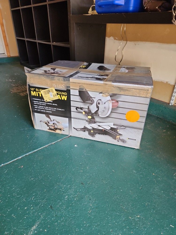 10" Sliding Compound Miter Saw - Must Sell